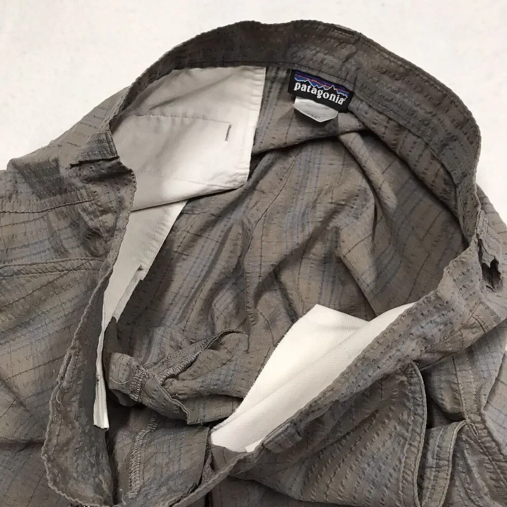 PATAGONIA Thrift Seersucker Shorts Men 32 Gray Striped Bermuda Y2K Late 90s